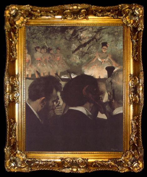 framed  Edgar Degas Musicians in the orchestra, ta009-2